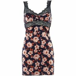 Brigitte Bardot Nuisette marine Crépuscule Couleur bleu