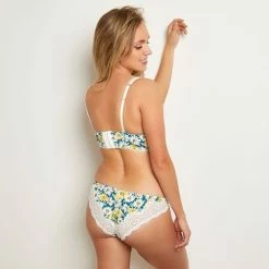 Brigitte Bardot Soutien-gorge ampliforme coque moulée blanc Idylle Couleur blanc -Promos Brigitte Bardot Boutique 22952057 500 C