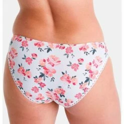 Brigitte Bardot Slip ivoire Aquarelle Couleur blanc 5 Brigitte Bardot Slip ivoire Aquarelle Couleur blanc -Promos Brigitte Bardot Boutique 23825191 500 C